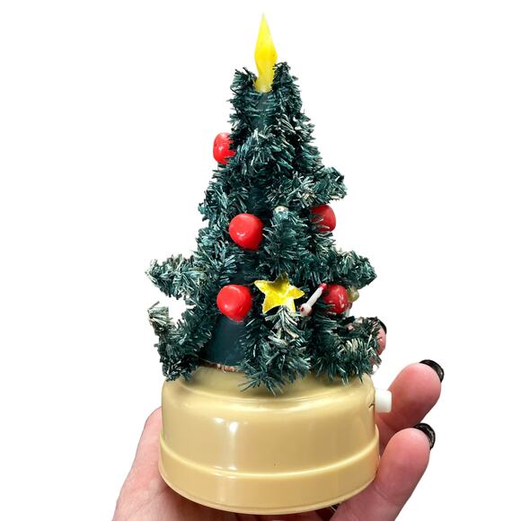 Vintage Winking Christmas Tree Merry Lite Lantern Hong Kong Lighted Works READ - Picture 7 of 16